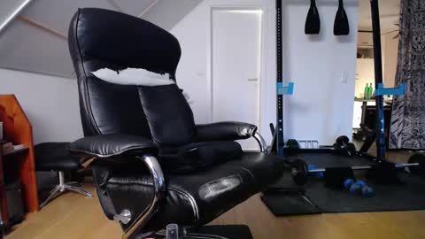 Snapshot of whiterabbit_86 chatting on 02.06.26 whiterabbit_86 online show from 02.06.26