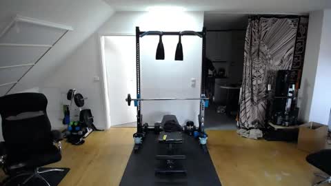 Snapshot of whiterabbit_86 chatting on 04.09.26 whiterabbit_86 online show from 04.09.26