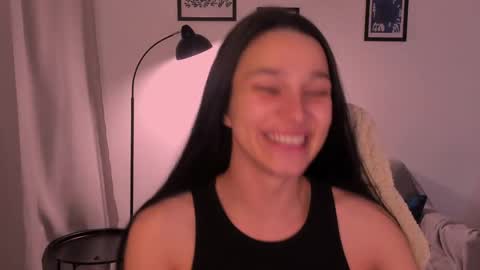 Snapshot of whoislulu chatting on 04.29.26 whoislulu online show from 04.29.26