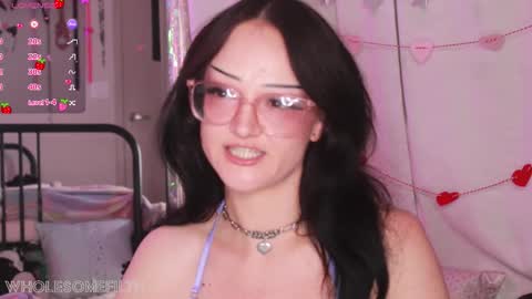 Snapshot of wholesomefilth chatting on 02.13.26 Zoe Grace online show from 02.13.26