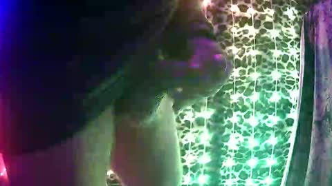 Snapshot of whor4mor chatting on 11.05.25 whor4mor online show from 11.05.25