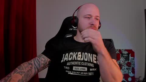 VI online show from 01.23.25