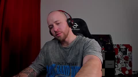 VI online show from 02.04.25