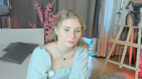 Mia online show from 07.28.26