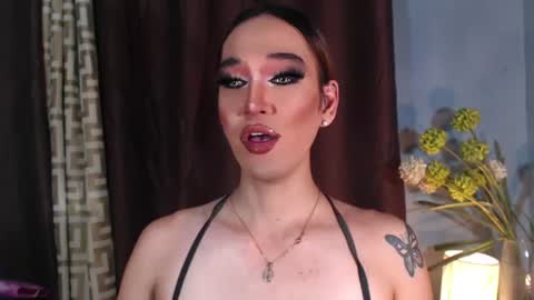 Snapshot of wickedarinaxx chatting on 07.19.26 Arina Mistress online show from 07.19.26