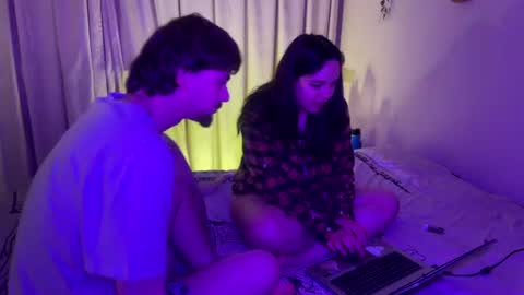 Wild Couple online show from 08.03.26