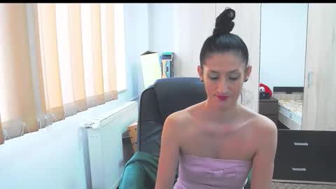 Snapshot of wildbea23 chatting on 01.19.26 Bea online show from 01.19.26