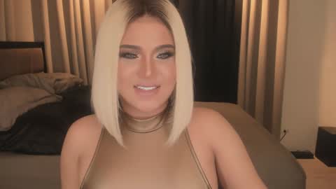 Snapshot of wildbelladonnats chatting on 12.03.24 BELLA online show from 12.03.24