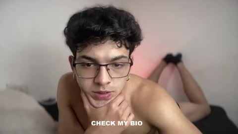 WildDesire online show from 04.29.26