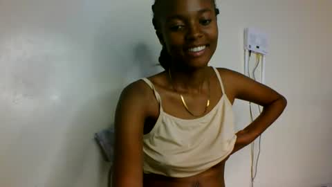 Snapshot of wildflowr chatting on 08.04.26 wildflowr online show from 08.04.26
