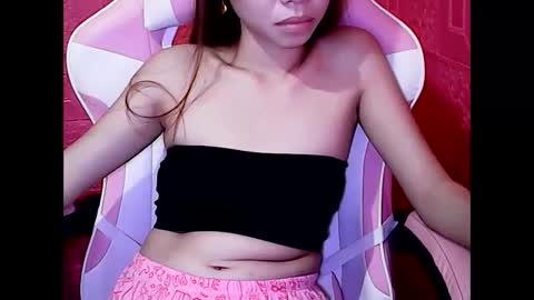 wildhorny_asian online show from 03.01.25