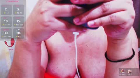 wildhotasianx online show from 02.20.25