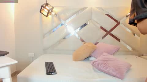 Kitty online show from 02.12.26