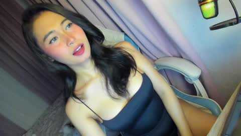 Snapshot of wildkittytrans chatting on 01.04.25 CHRISTINE online show from 01.04.25