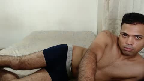 Snapshot of wildloverstv chatting on 09.19.25 wildloverstv online show from 09.19.25