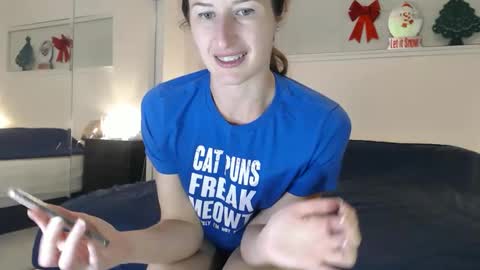 Snapshot of wildrose_l chatting on 01.19.26 WildRose L - check my Pinned tweet if you dont see me online within 5 minutes after Ive sent email notifications online show from 01.19.26