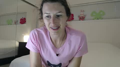 Snapshot of wildrose_l chatting on 04.01.26 WildRose L - check my Pinned tweet if you dont see me online within 5 minutes after Ive sent email notifications online show from 04.01.26