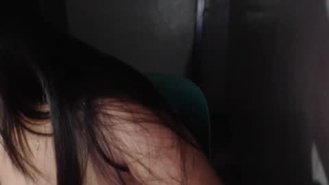 wildsexpussy69 online show from 10.16.25