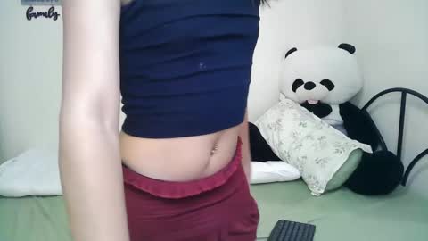 Snapshot of wildtightass chatting on 01.19.25 Rhean online show from 01.19.25