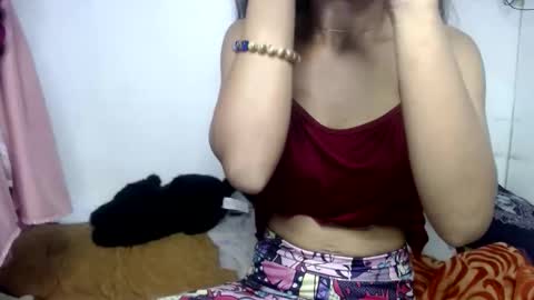 Snapshot of wildwetxsandra chatting on 01.08.26 sandra online show from 01.08.26