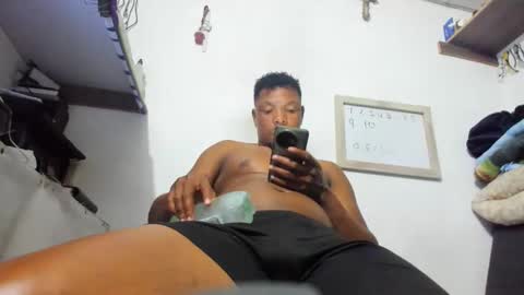 Snapshot of wilfer484725 chatting on 05.20.26 wilfer online show from 05.20.26