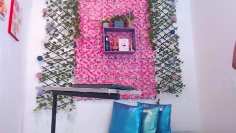 Snapshot of willians__ chatting on 10.22.25 willians__ online show from 10.22.25