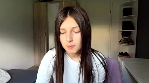 Mari online show from 06.23.26