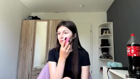 Mari online show from 06.24.26