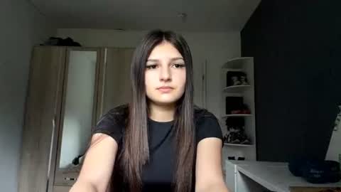 Mari online show from 07.08.26