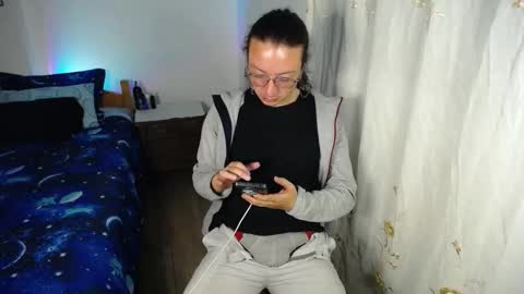 Snapshot of willmonkey chatting on 02.13.26 willmonkey online show from 02.13.26