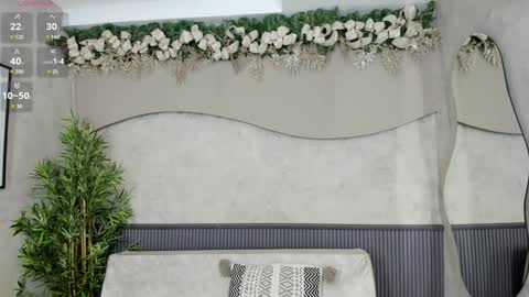 Ms Willow online show from 12.27.24