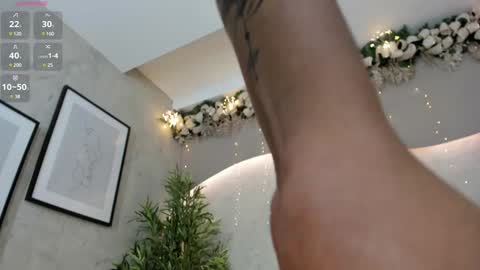 Ms Willow online show from 12.28.24