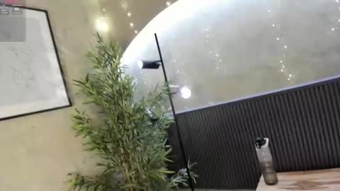 Ms Willow online show from 11.18.25