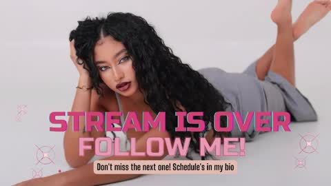 Snapshot of willow_hendrix chatting on 04.06.26 Ms Willow online show from 04.06.26