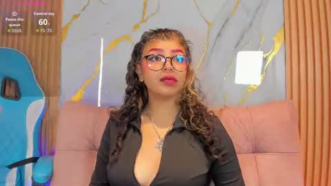 Willow Levine online show from 07.10.26