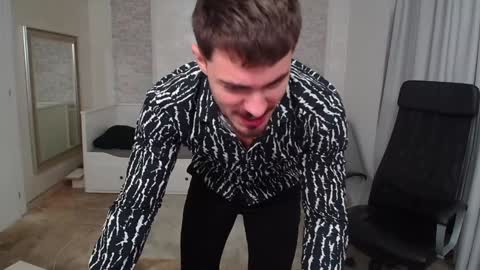 Snapshot of wilsonjules chatting on 12.30.24 WilsonJules online show from 12.30.24