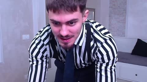 Snapshot of wilsonjules chatting on 01.06.25 WilsonJules online show from 01.06.25