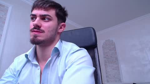 Snapshot of wilsonjules chatting on 01.16.25 WilsonJules online show from 01.16.25