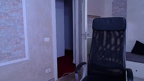 Snapshot of wilsonjules chatting on 01.17.25 WilsonJules online show from 01.17.25