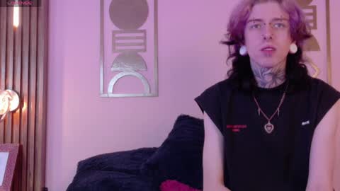 Winchester Hanna online show from 05.12.26
