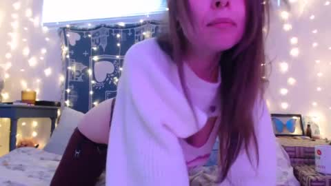 Eevie online show from 12.04.24