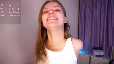 Snapshot of winnieschleifer chatting on 11.30.25 Minerva online show from 11.30.25