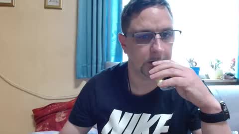 Snapshot of wirzwei8883 chatting on 05.08.26 Dirty online show from 05.08.26