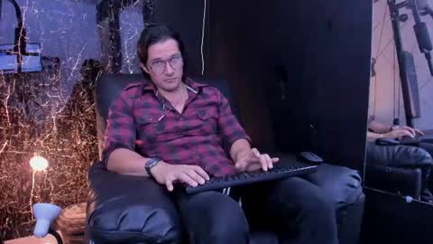 Snapshot of wiston_cox chatting on 07.17.26 Wiston online show from 07.17.26