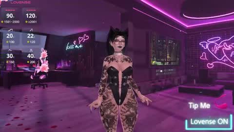 Snapshot of wittleweeel2 chatting on 02.18.25 wittleweeel2 online show from 02.18.25