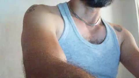 Snapshot of wolfofsea chatting on 10.18.25 Luis online show from 10.18.25