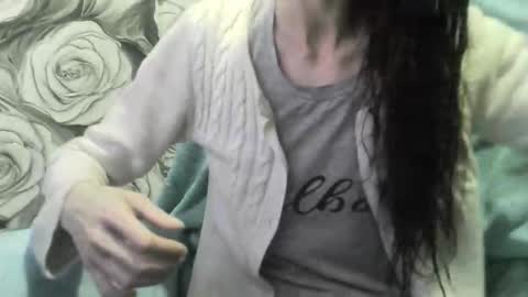 Snapshot of wolfxsnow chatting on 03.26.26 wolfxsnow online show from 03.26.26