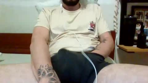 Snapshot of wollmers chatting on 09.11.25 Jos Angaztn online show from 09.11.25