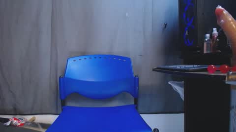 Snapshot of womandirty12 chatting on 10.04.25 katty dirty online show from 10.04.25