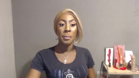 SHENIEL RODRIGUEZ online show from 03.19.26